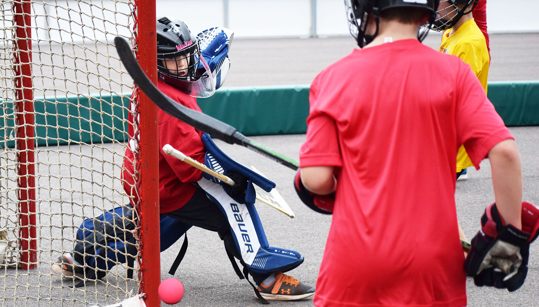 Danglefest ball hockey tourney draws 55 youths